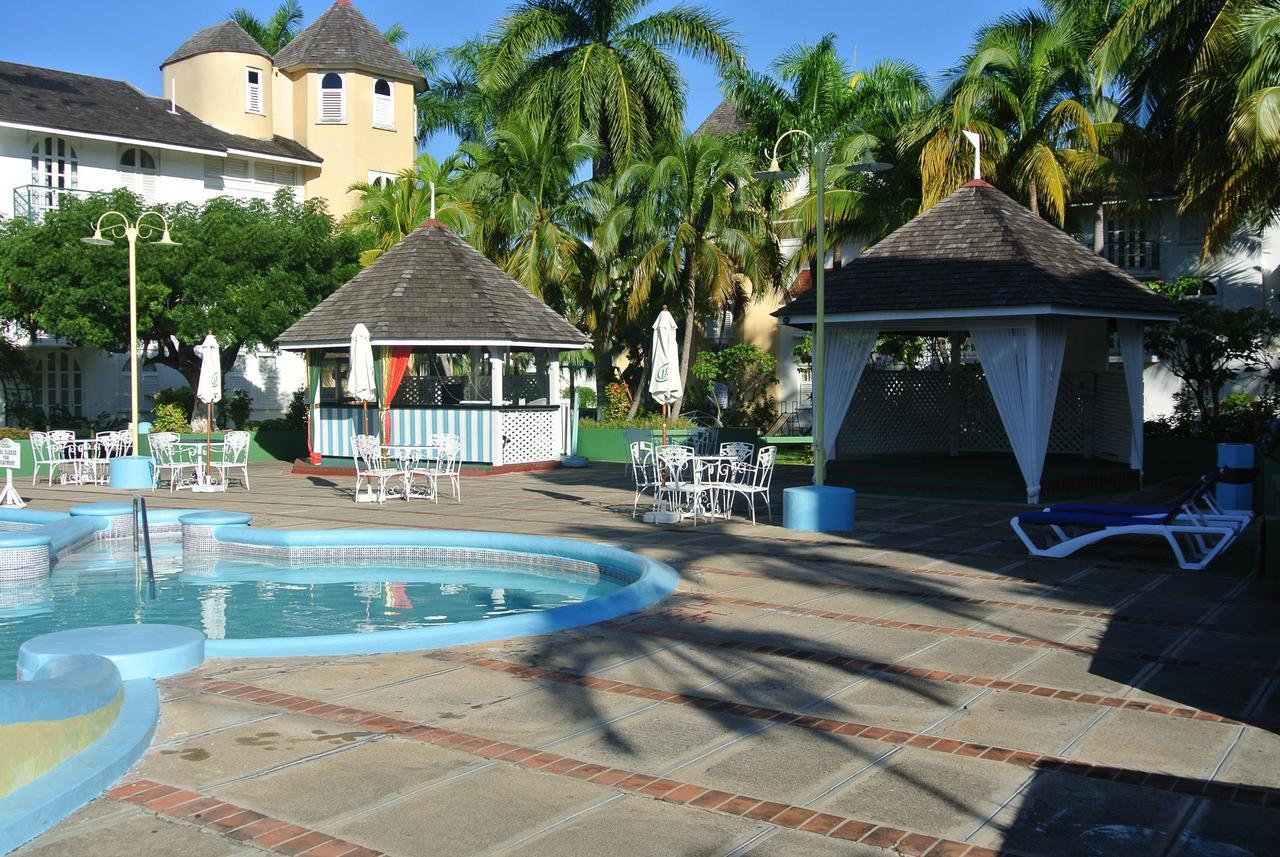 Beach One Bedroom Suite A20 Ocho Rios Luaran gambar