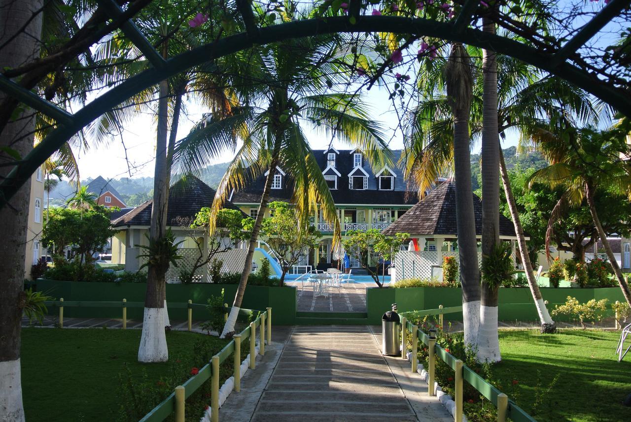 Beach One Bedroom Suite A20 Ocho Rios Luaran gambar